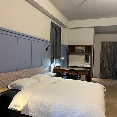 Fu'S House 52 Hotel Тайнан Екстериор снимка