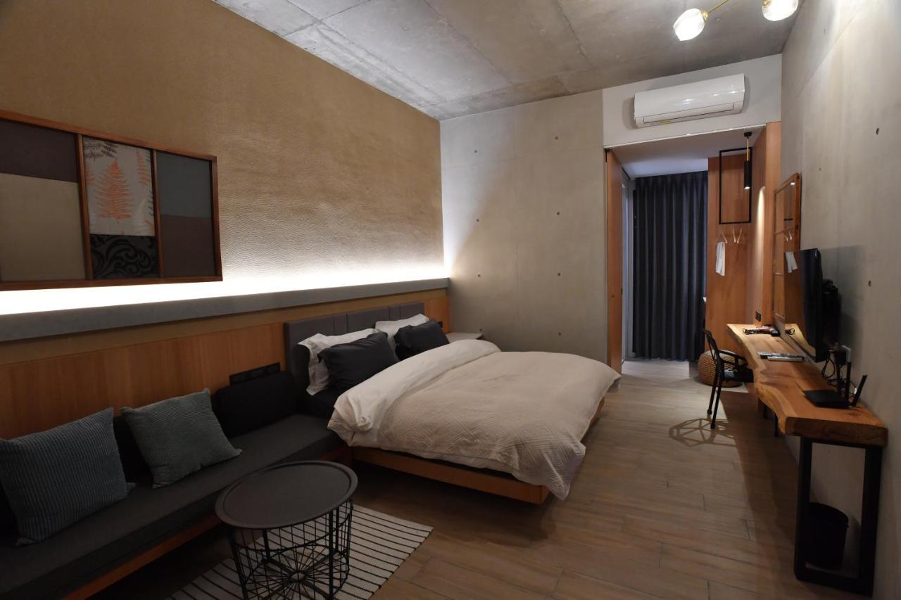 Fu'S House 52 Hotel Тайнан Екстериор снимка