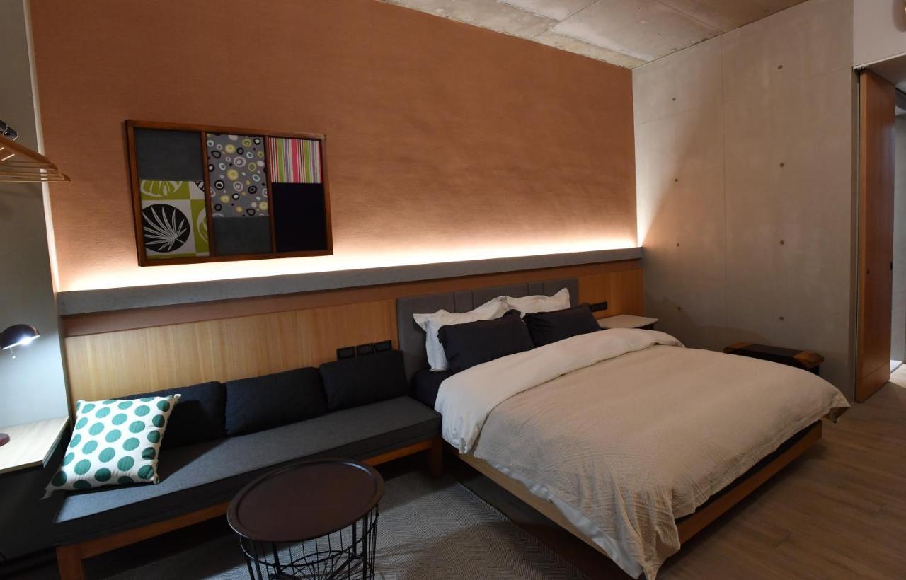 Fu'S House 52 Hotel Тайнан Екстериор снимка