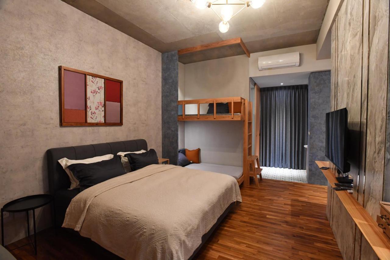 Fu'S House 52 Hotel Тайнан Екстериор снимка