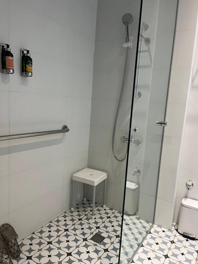 Fu'S House 52 Hotel Тайнан Екстериор снимка