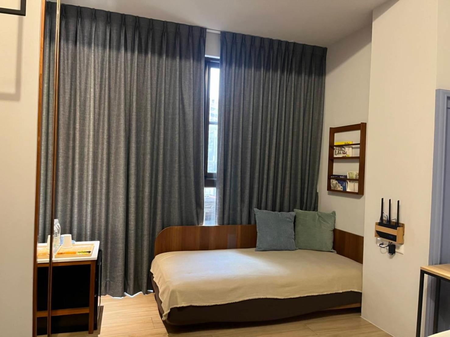 Fu'S House 52 Hotel Тайнан Екстериор снимка