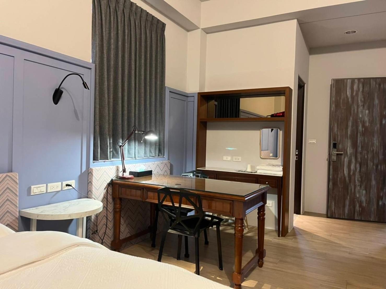 Fu'S House 52 Hotel Тайнан Екстериор снимка